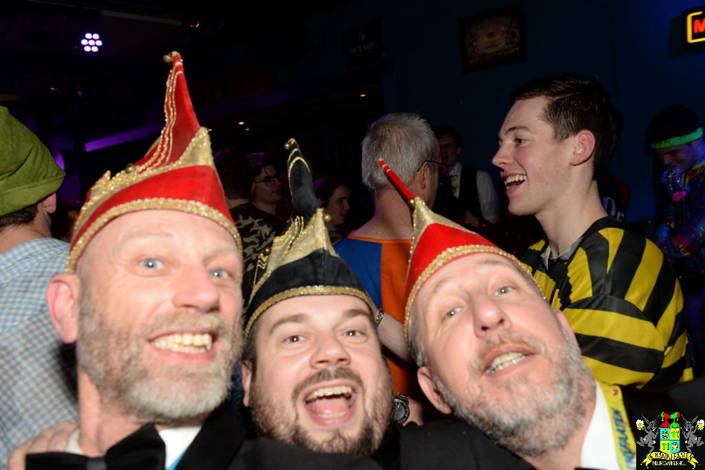 ../Images/Carnavals vrijdagavond in VdG 299.jpg